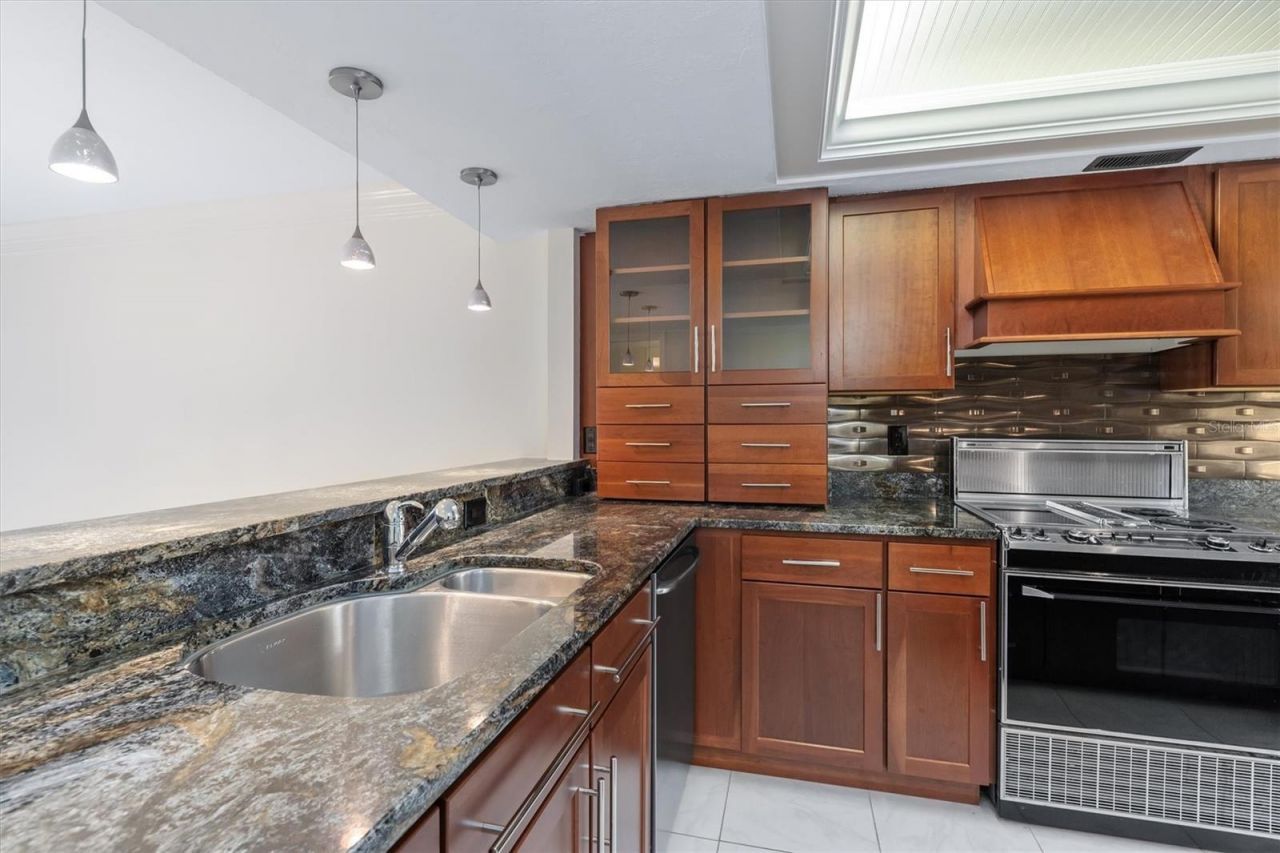 5911 Midnight Pass Road, Unit 206, Sarasota, FL 34242 Photo