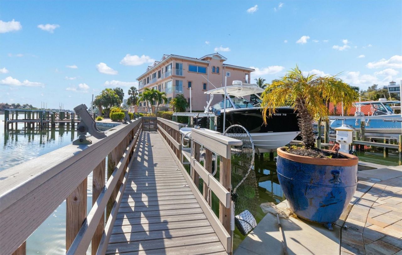 5911 Midnight Pass Road, Unit 206, Sarasota, FL 34242 Photo