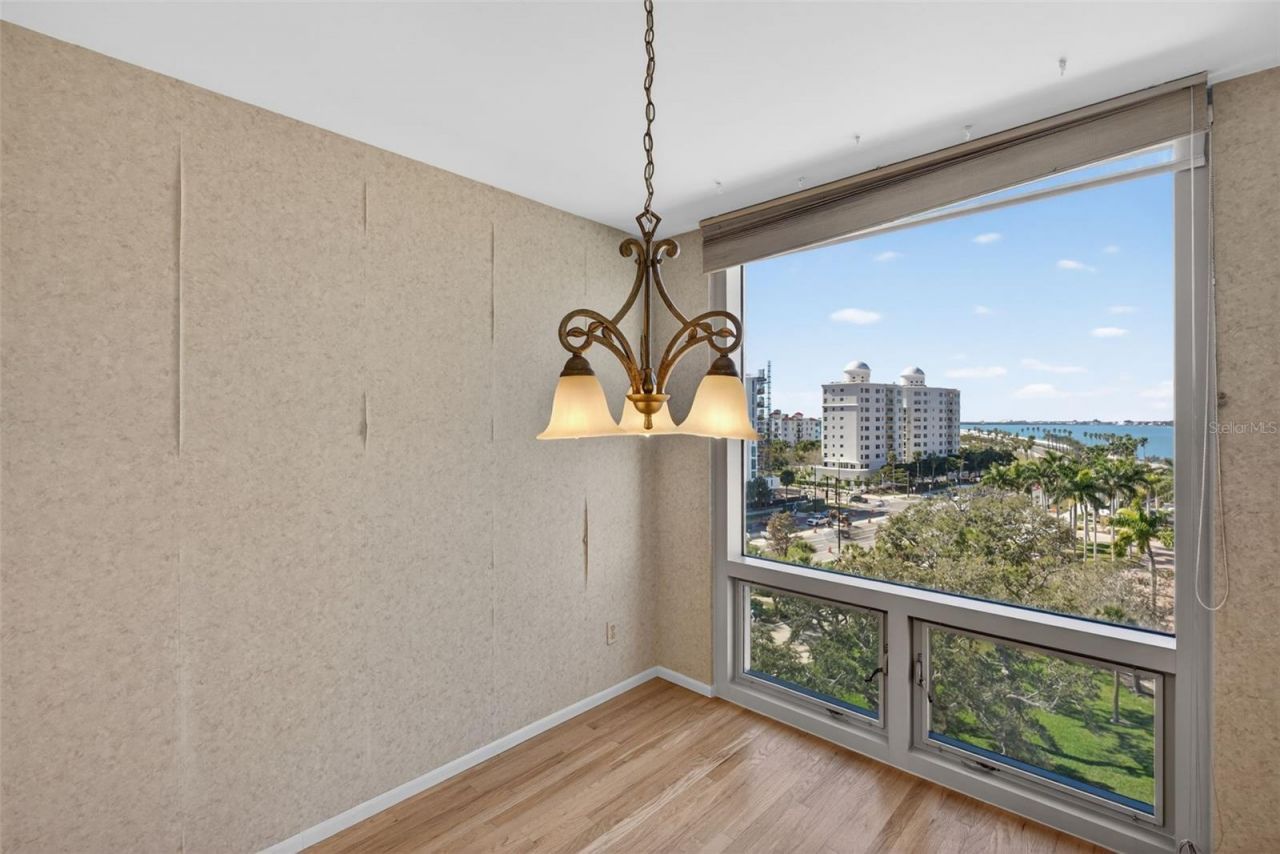 1111 N Gulfstream Avenue, Unit 8D, Sarasota, FL 34236 Photo