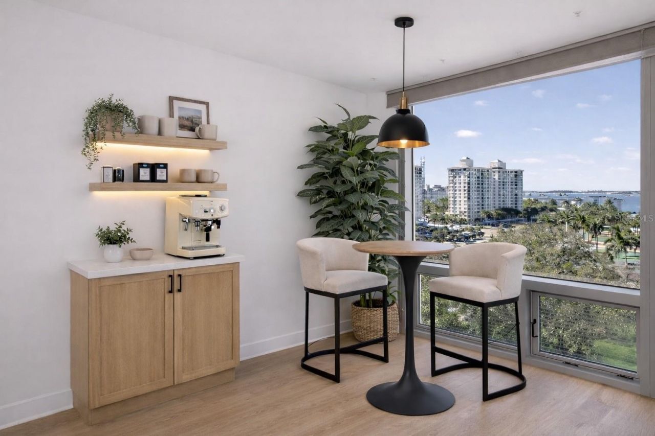 1111 N Gulfstream Avenue, Unit 8D, Sarasota, FL 34236 Photo