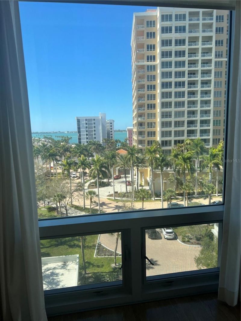 1111 N Gulfstream Avenue, Unit 8D, Sarasota, FL 34236 Photo