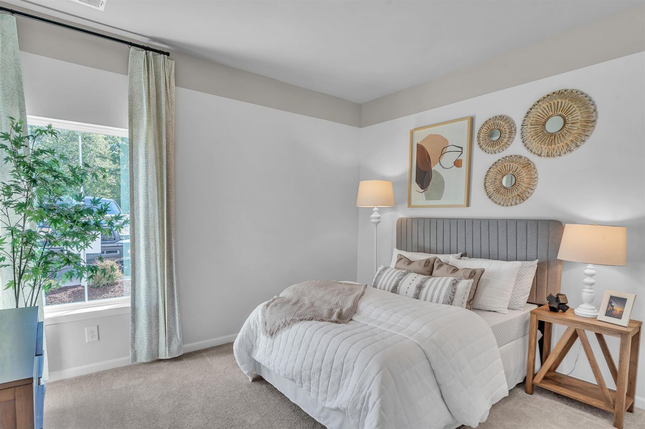 294 Empyrean Circle Photo 6