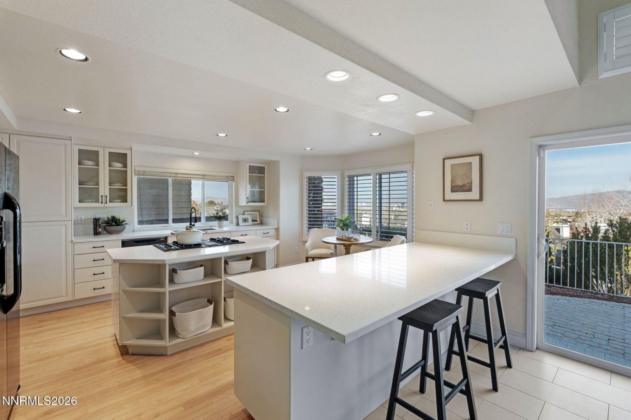 6186 Squires Lane, Reno, NV 89519 Photo