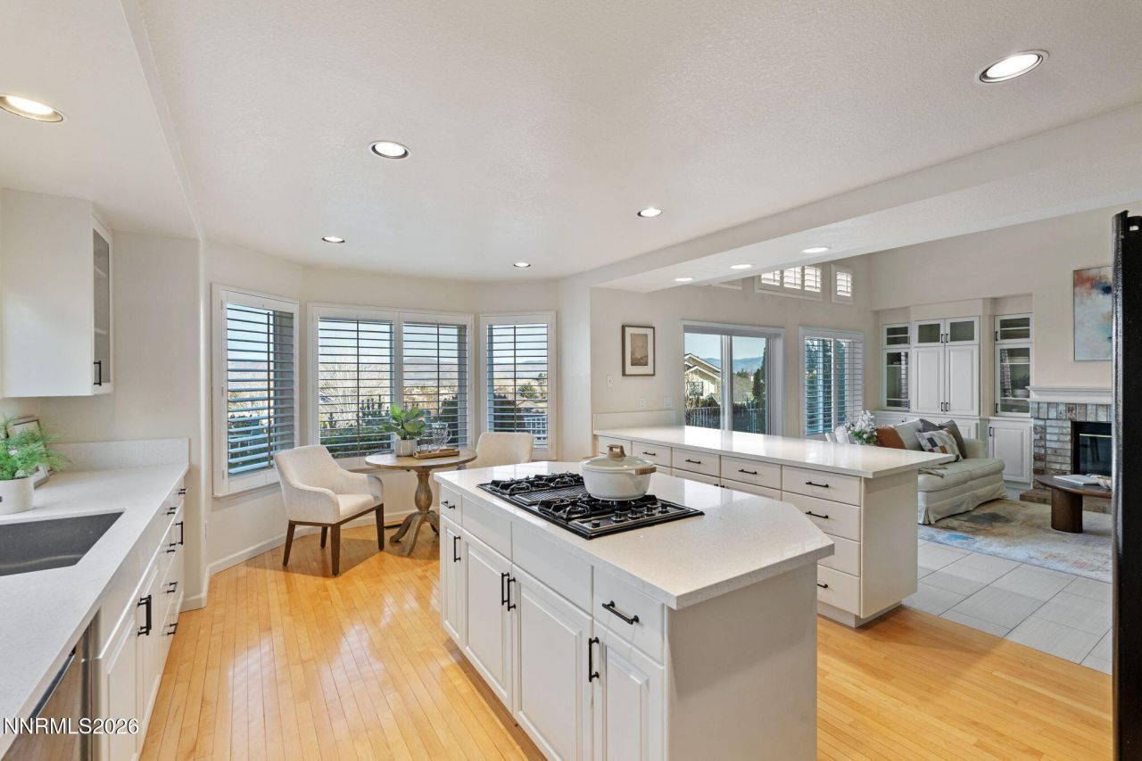 6186 Squires Lane, Reno, NV 89519 Photo