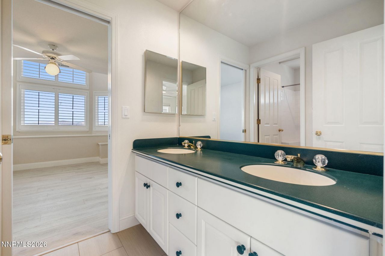 6186 Squires Lane, Reno, NV 89519 Photo