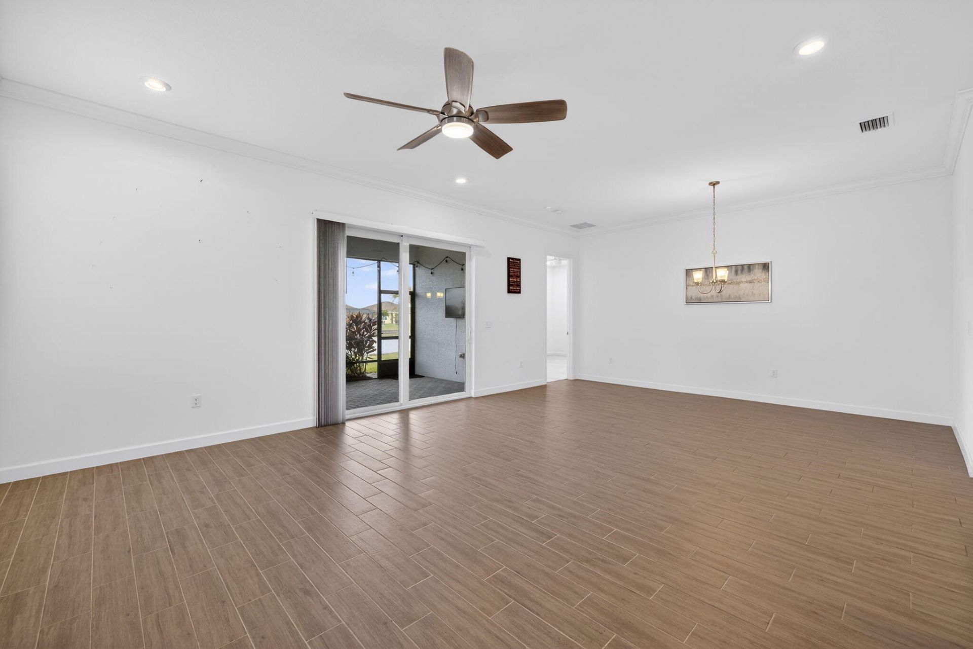 607 SE Mulberry Way, Port Saint Lucie, FL 34984 Photo