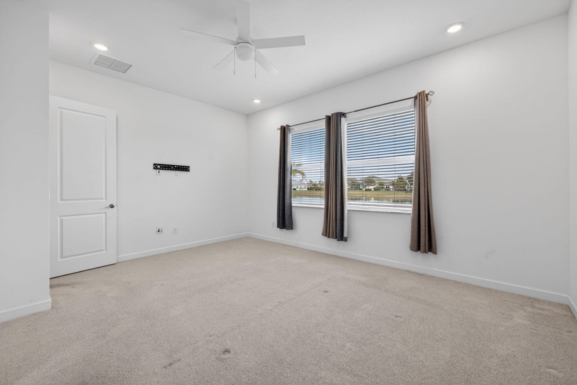 607 SE Mulberry Way, Port Saint Lucie, FL 34984 Photo