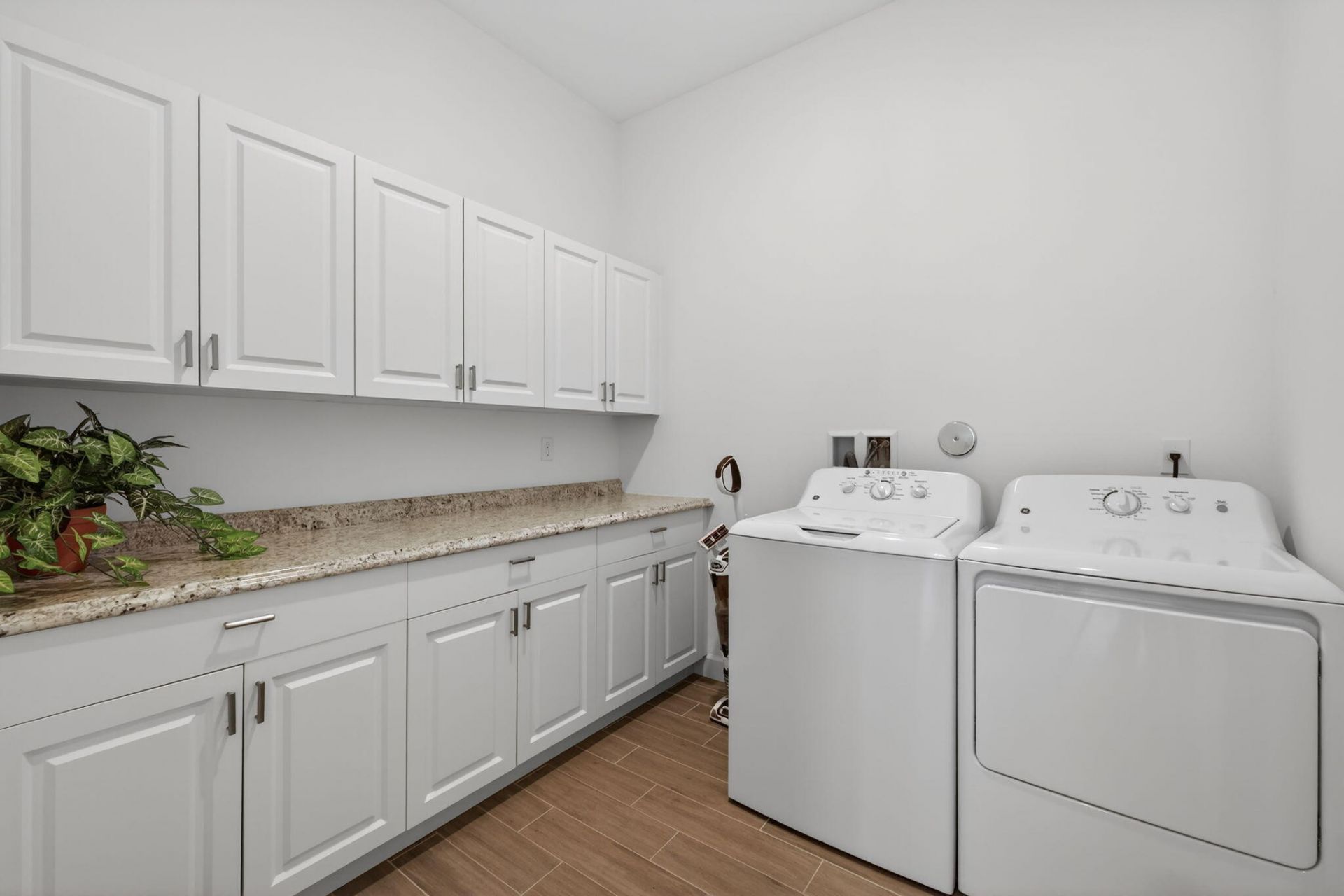 607 SE Mulberry Way, Port Saint Lucie, FL 34984 Photo