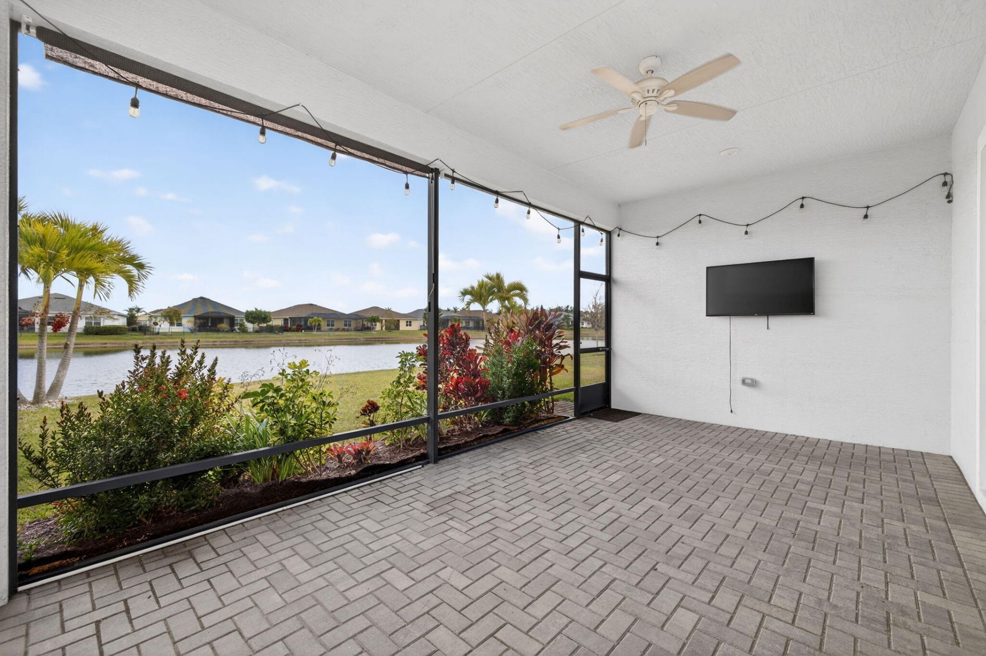 607 SE Mulberry Way, Port Saint Lucie, FL 34984 Photo