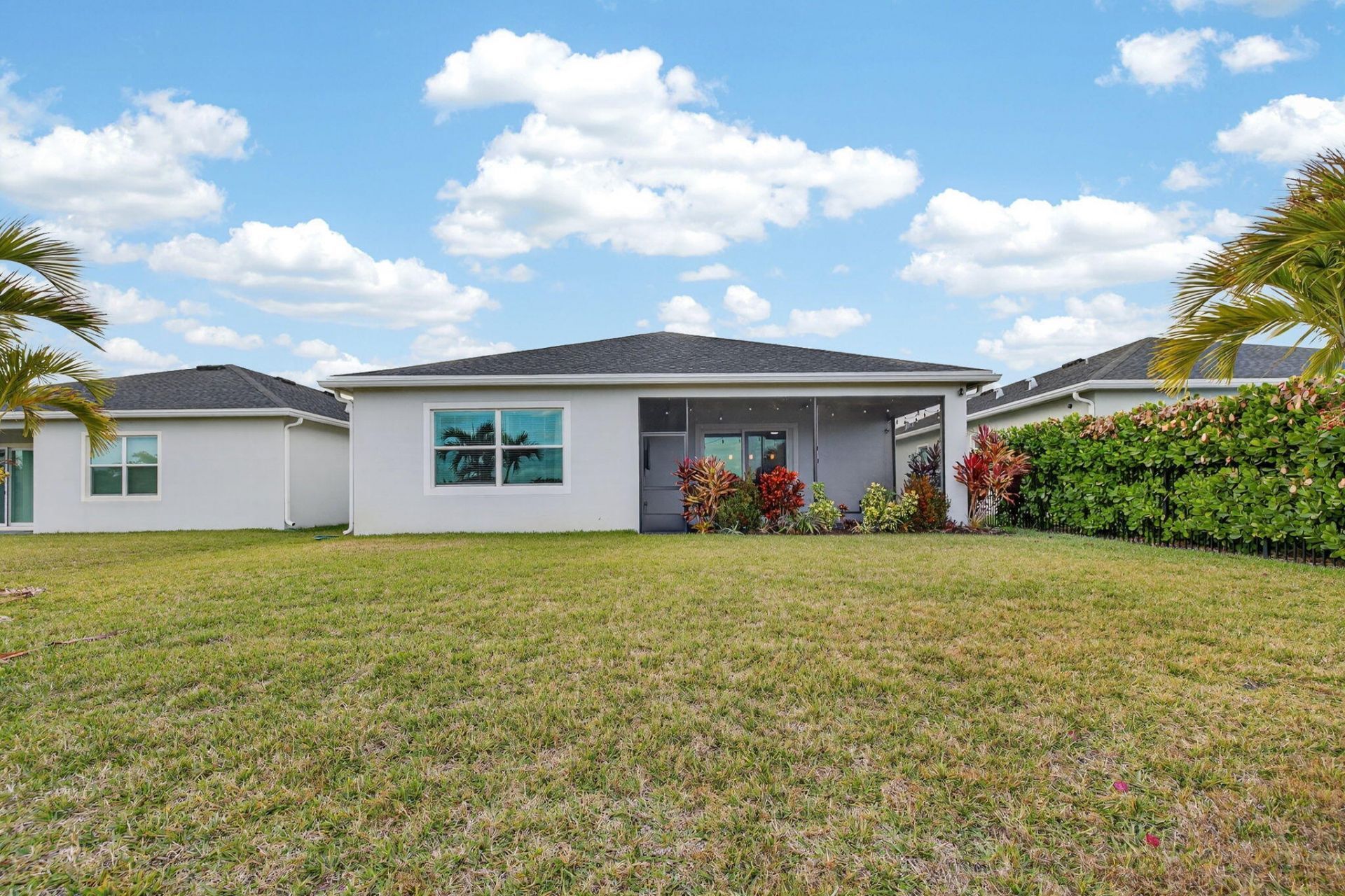 607 SE Mulberry Way, Port Saint Lucie, FL 34984 Photo