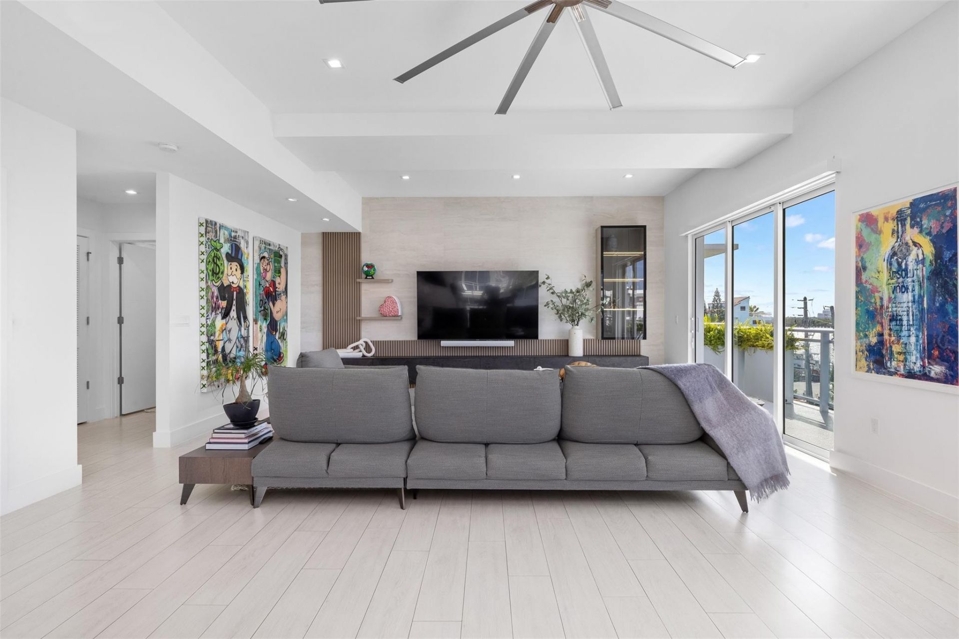 350 Desoto Street, Hollywood, FL 33019 Photo