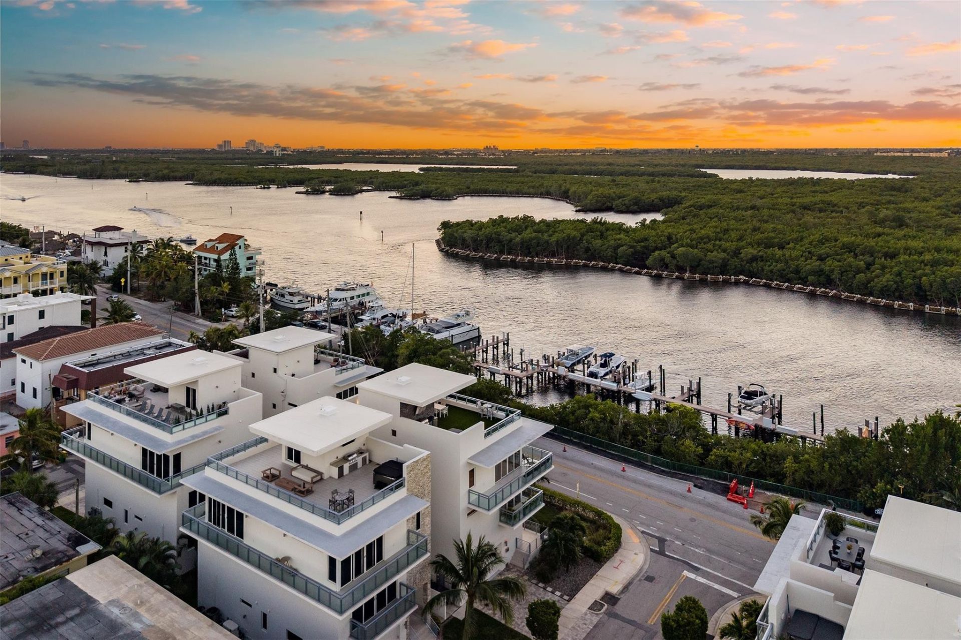 350 Desoto Street, Hollywood, FL 33019 Photo