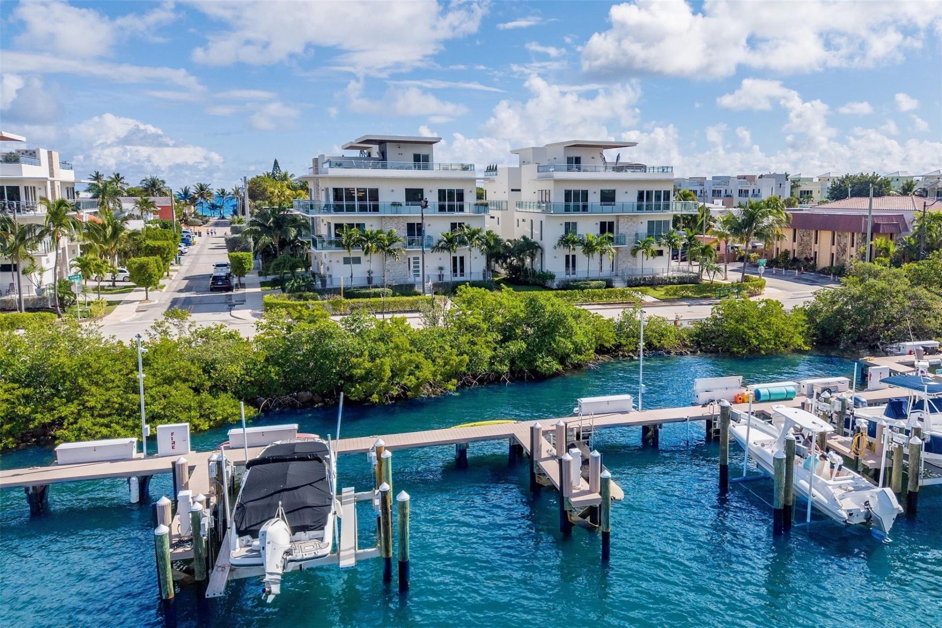 350 Desoto Street, Hollywood, FL 33019 Photo