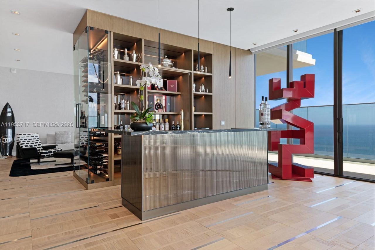 18501 Collins Ave , Unit 3704, Sunny Isles Beach, FL 33160 Photo