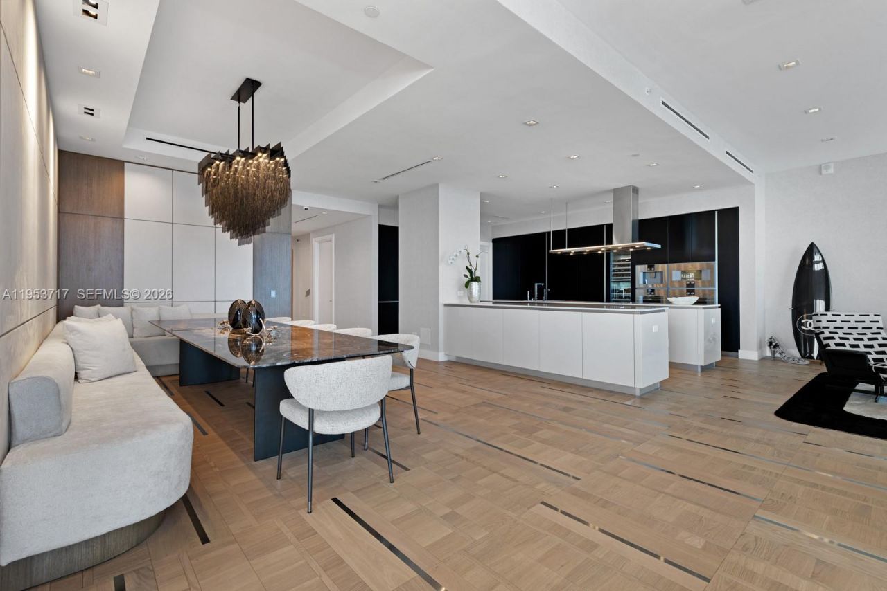 18501 Collins Ave , Unit 3704, Sunny Isles Beach, FL 33160 Photo