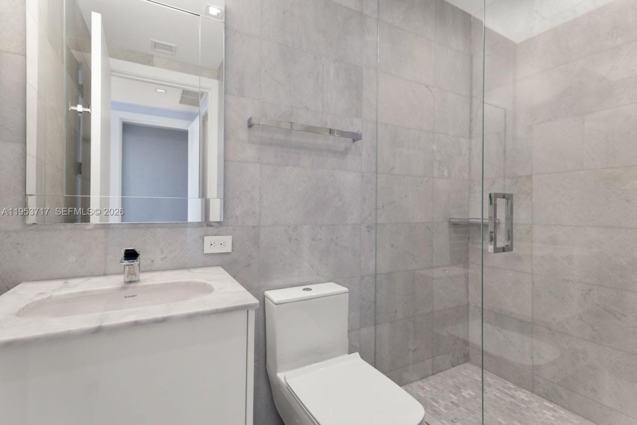 18501 Collins Ave , Unit 3704, Sunny Isles Beach, FL 33160 Photo