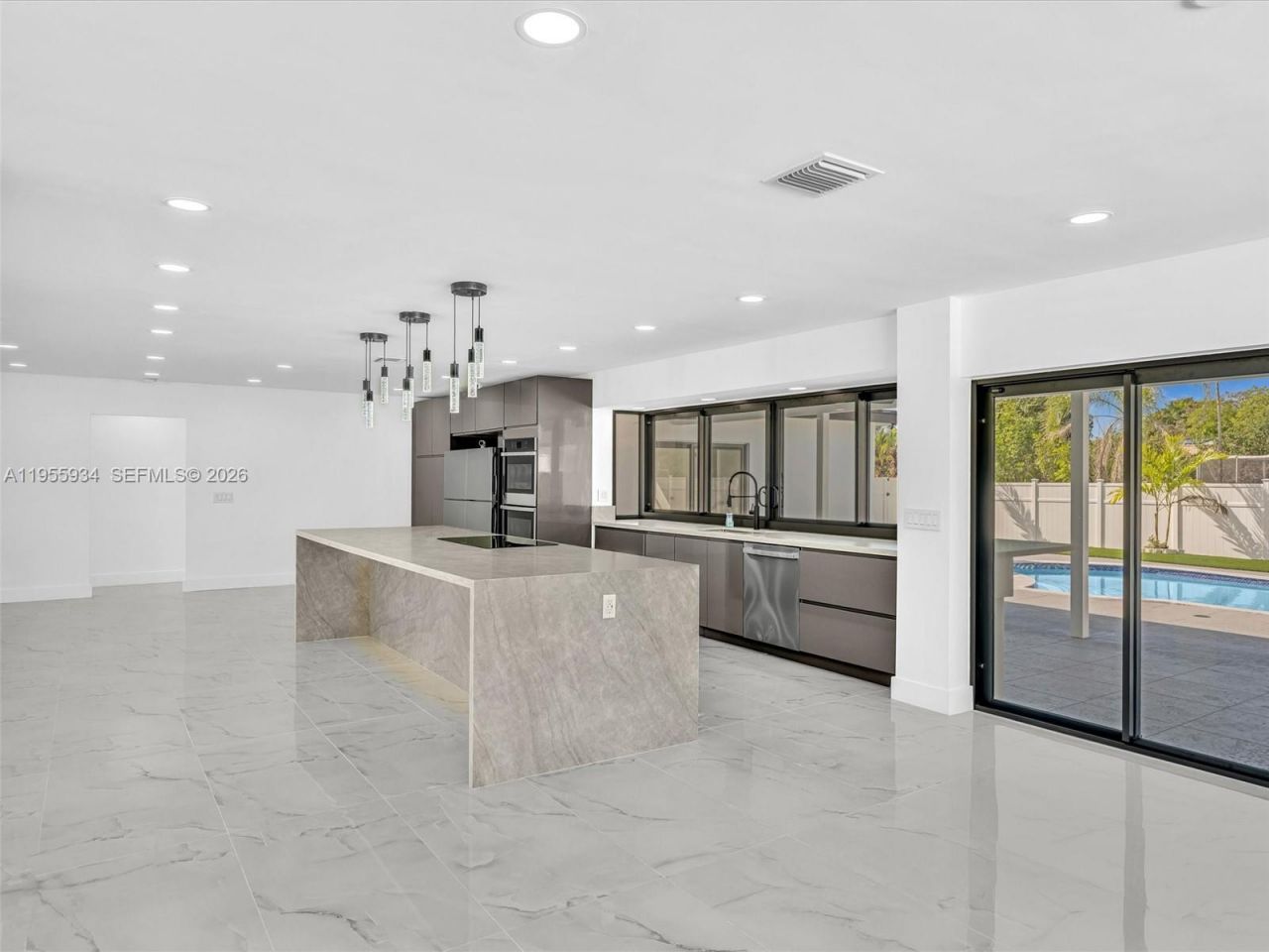 1516 N 47th Ave, Hollywood, FL 33021 Photo