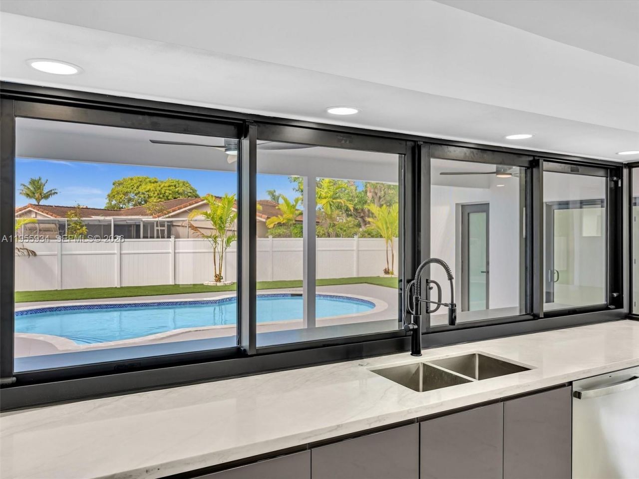 1516 N 47th Ave, Hollywood, FL 33021 Photo