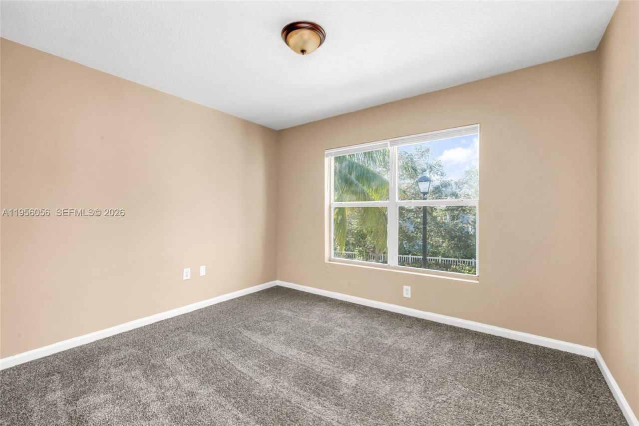 1001 SW 15th St, Deerfield Beach, FL 33441 Photo