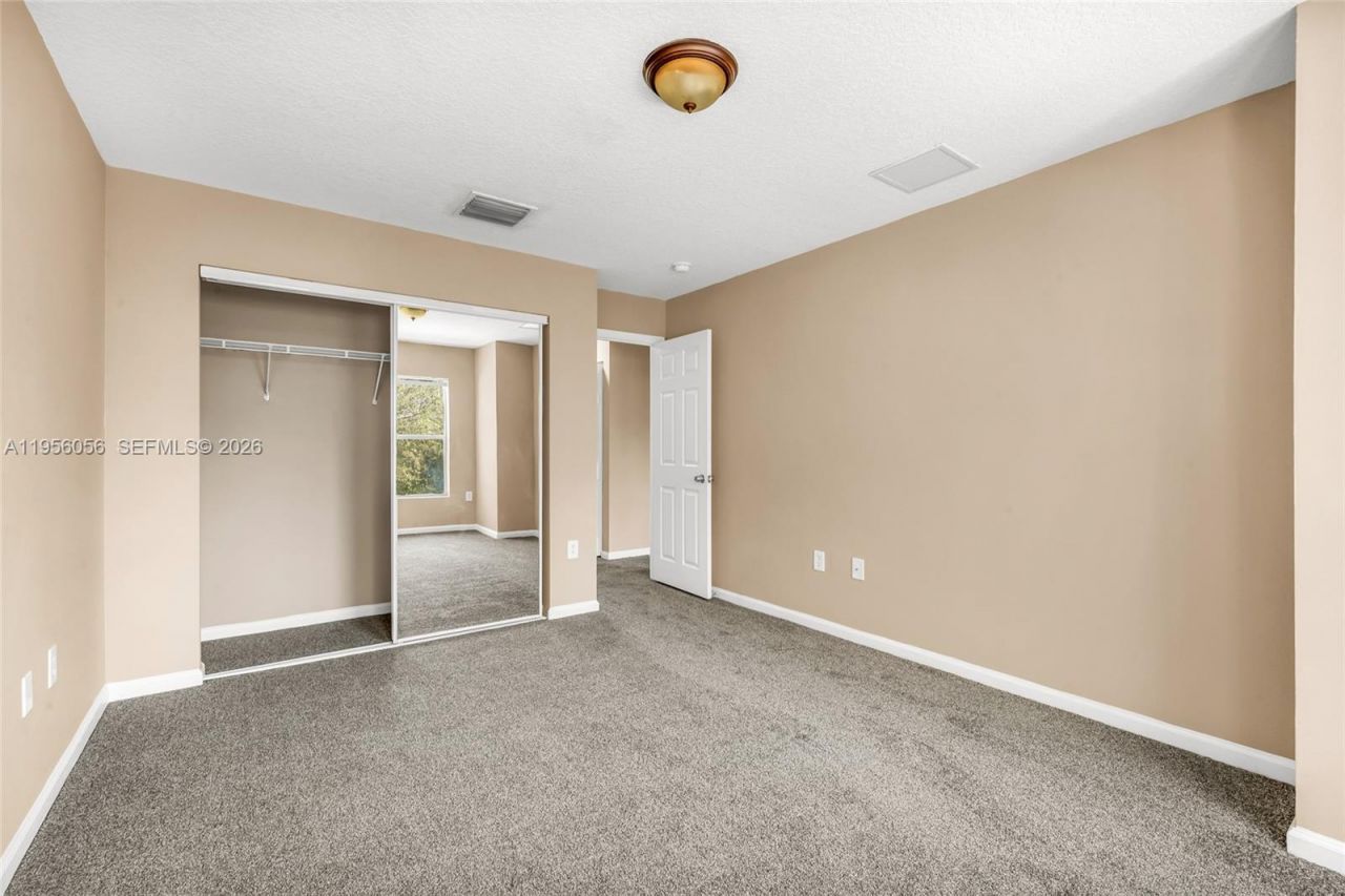 1001 SW 15th St, Deerfield Beach, FL 33441 Photo