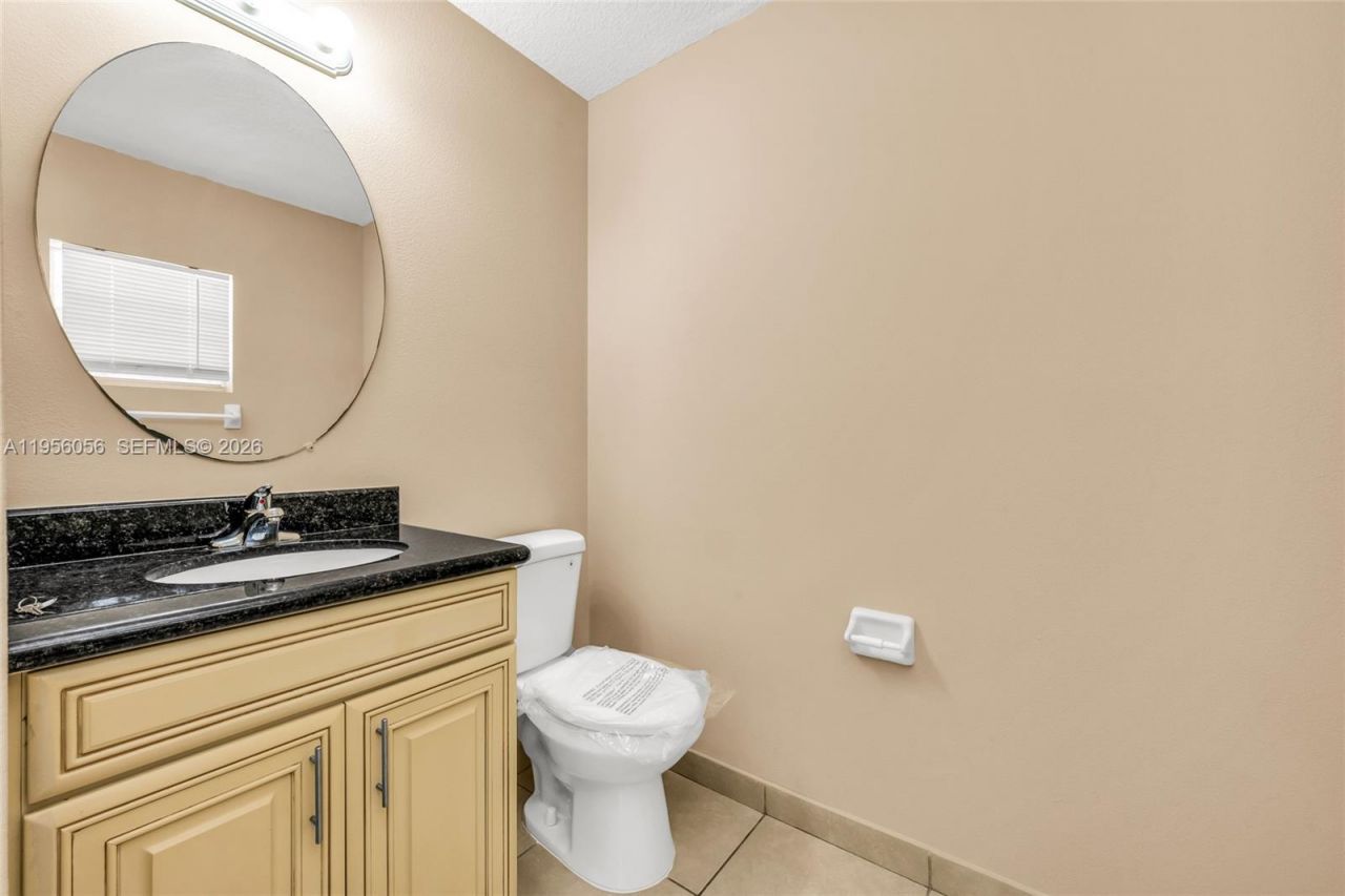 1001 SW 15th St, Deerfield Beach, FL 33441 Photo