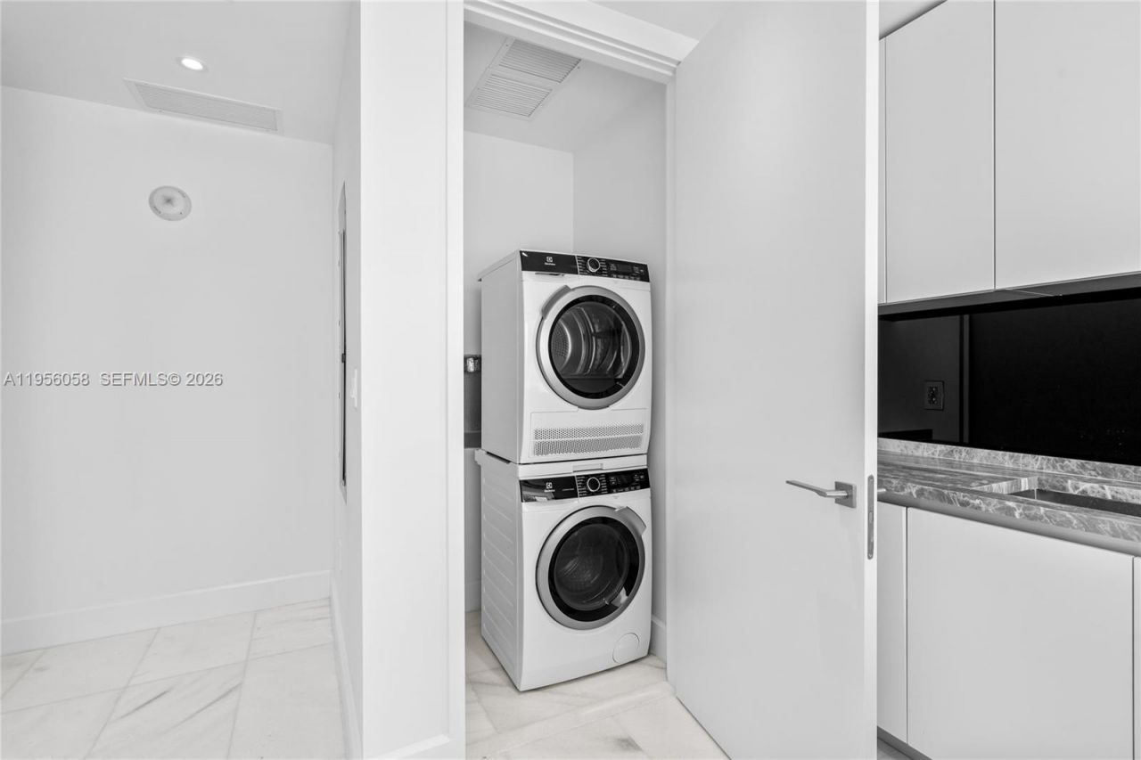 700 NE 26th Terrace, Unit 2904, Miami, FL 33137 Photo