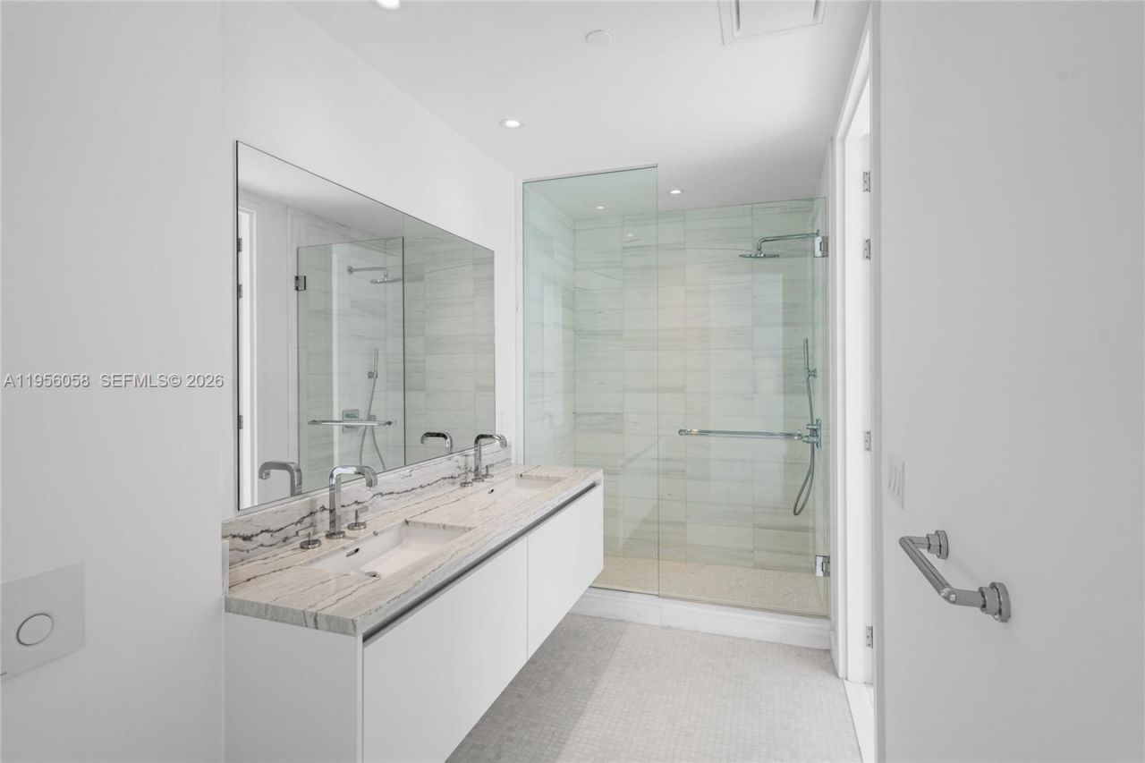 700 NE 26th Terrace, Unit 2904, Miami, FL 33137 Photo