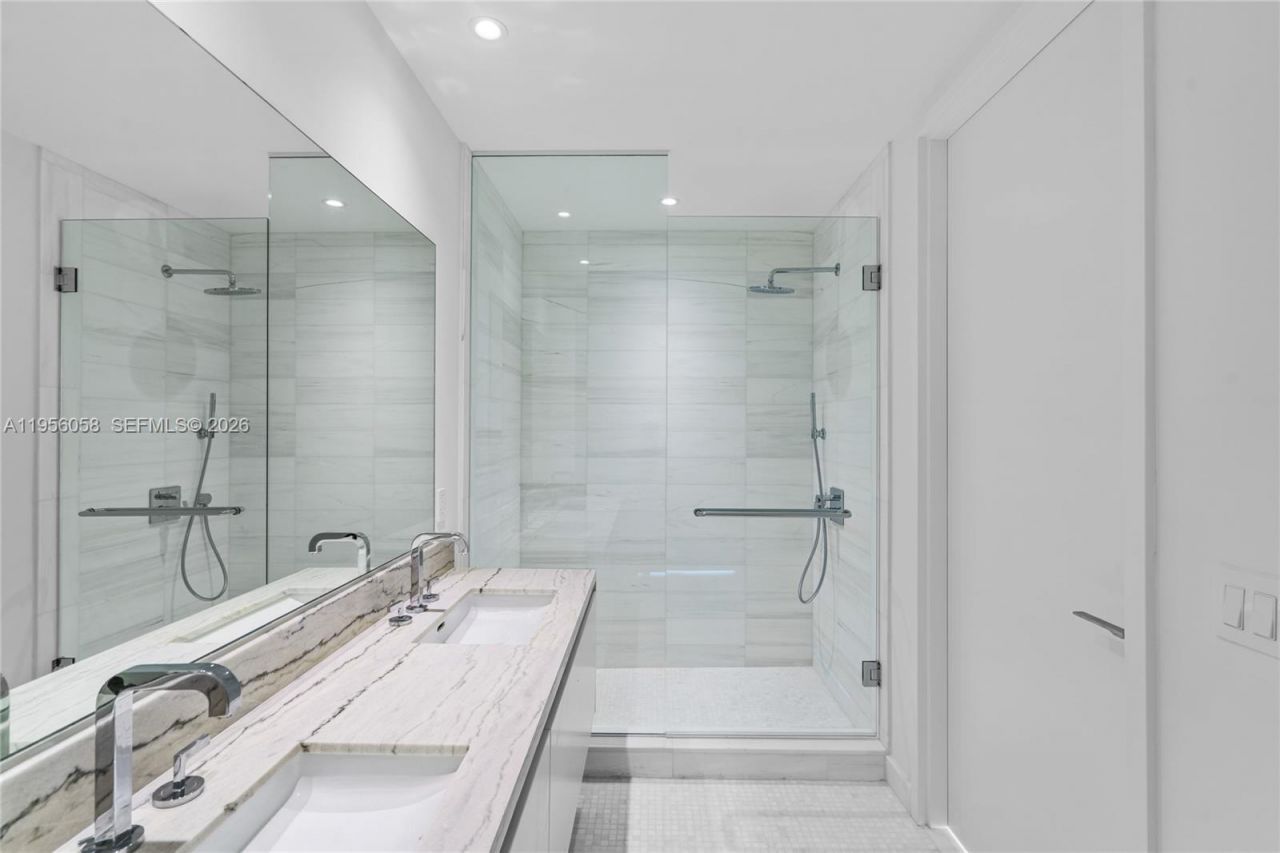 700 NE 26th Terrace, Unit 2904, Miami, FL 33137 Photo