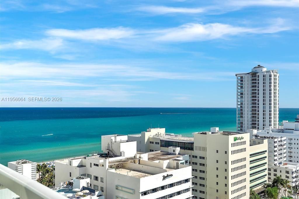 4401 Collins Ave , Unit 1712, Miami Beach, FL 33140 Photo