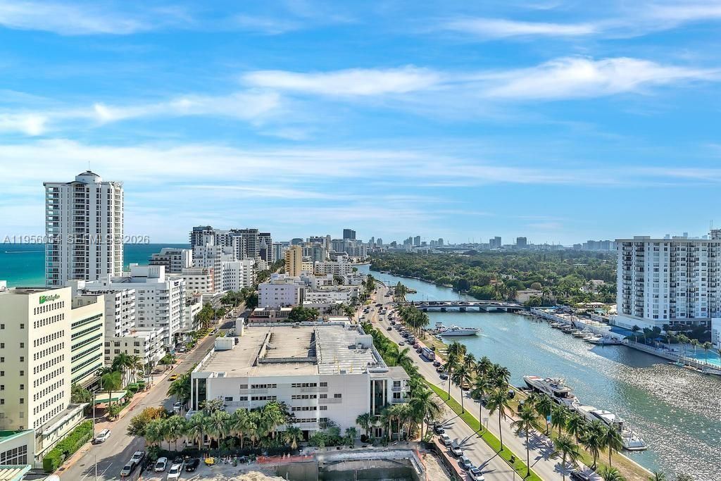 4401 Collins Ave , Unit 1712, Miami Beach, FL 33140 Photo