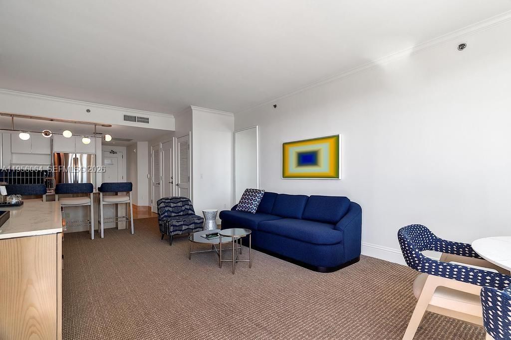 4401 Collins Ave , Unit 1712, Miami Beach, FL 33140 Photo