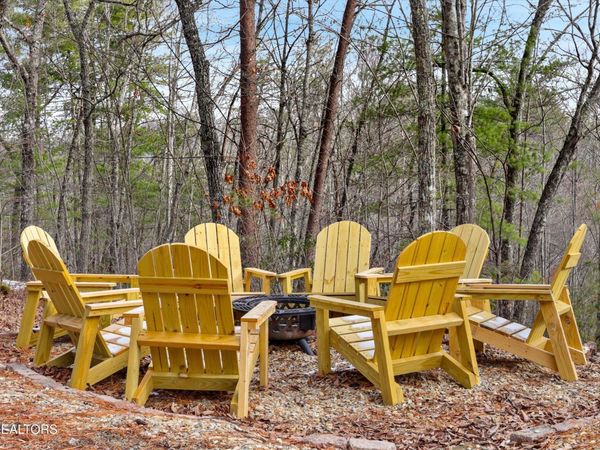 4224 Chamberlain Lane, Sevierville, TN 37862