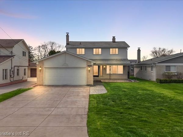 39375 E Archer Drive, Harrison Twp, MI 48045