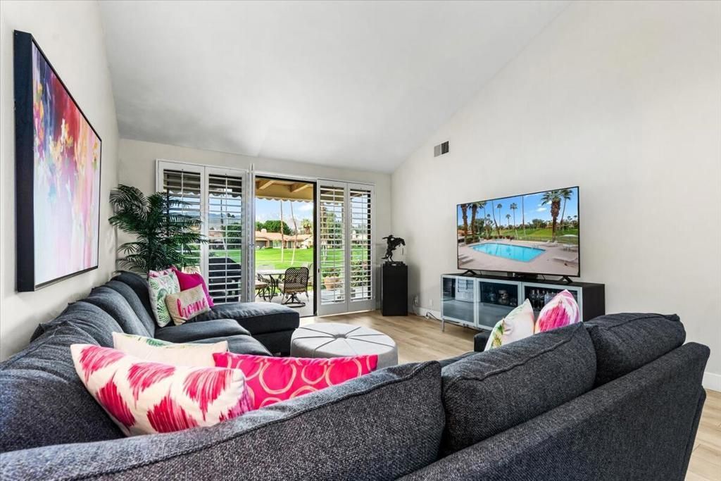 193 Seville Circle, Palm Desert, CA 92260 Main Photo