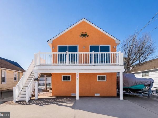 536 W MAPLE AVENUE, WILDWOOD, NJ 08260