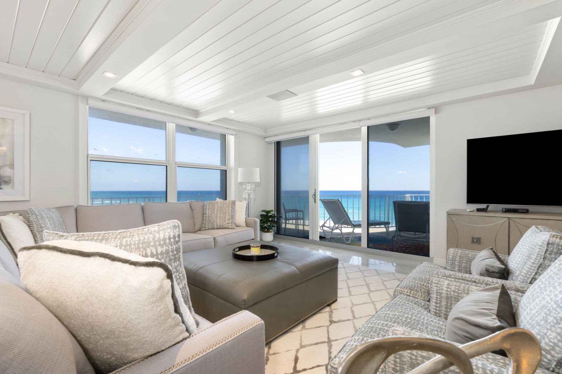 2295 S Ocean Boulevard, Unit 625, Palm Beach, FL 33480 Photo