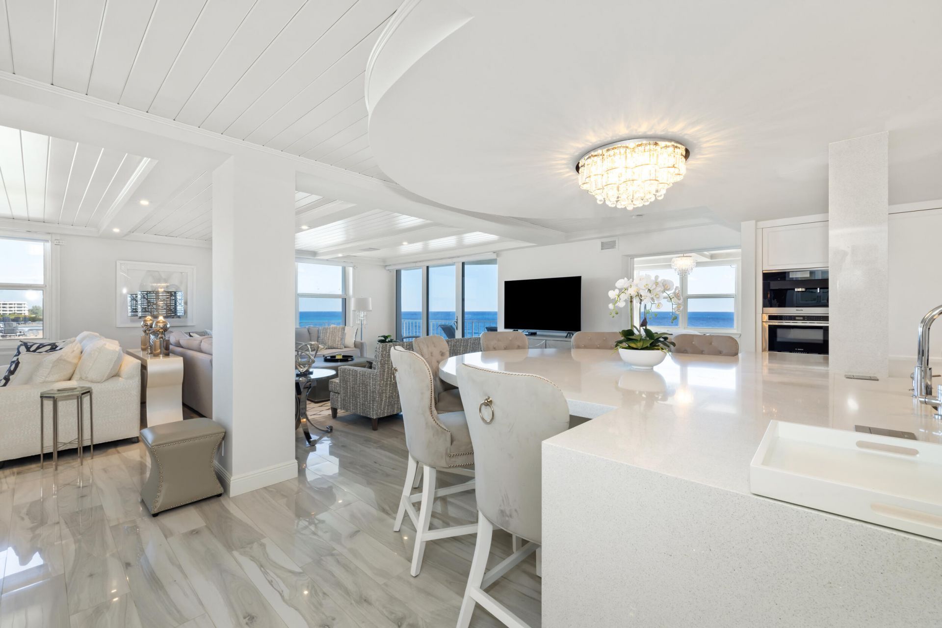 2295 S Ocean Boulevard, Unit 625, Palm Beach, FL 33480 Photo