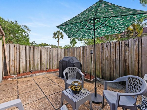 3320 Simms St, Unit 11C, Hollywood, FL 33021