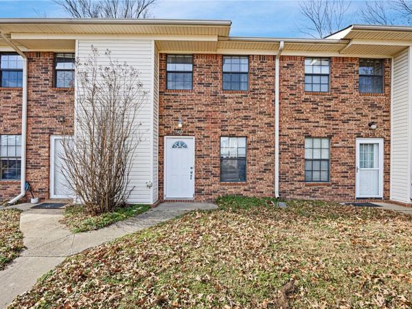 1421 N Nashville Avenue, Russellville, AR 72801