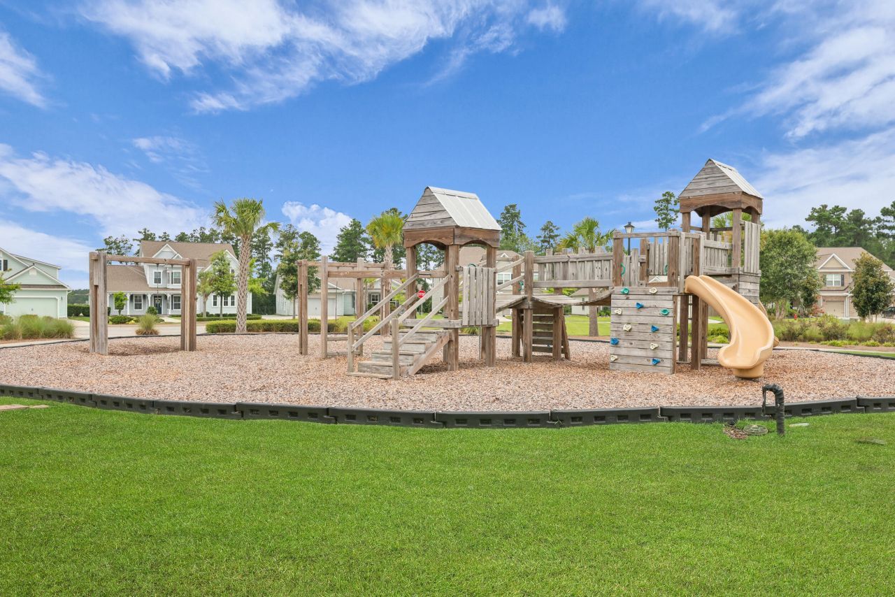 285 Firewheel Court Photo 23