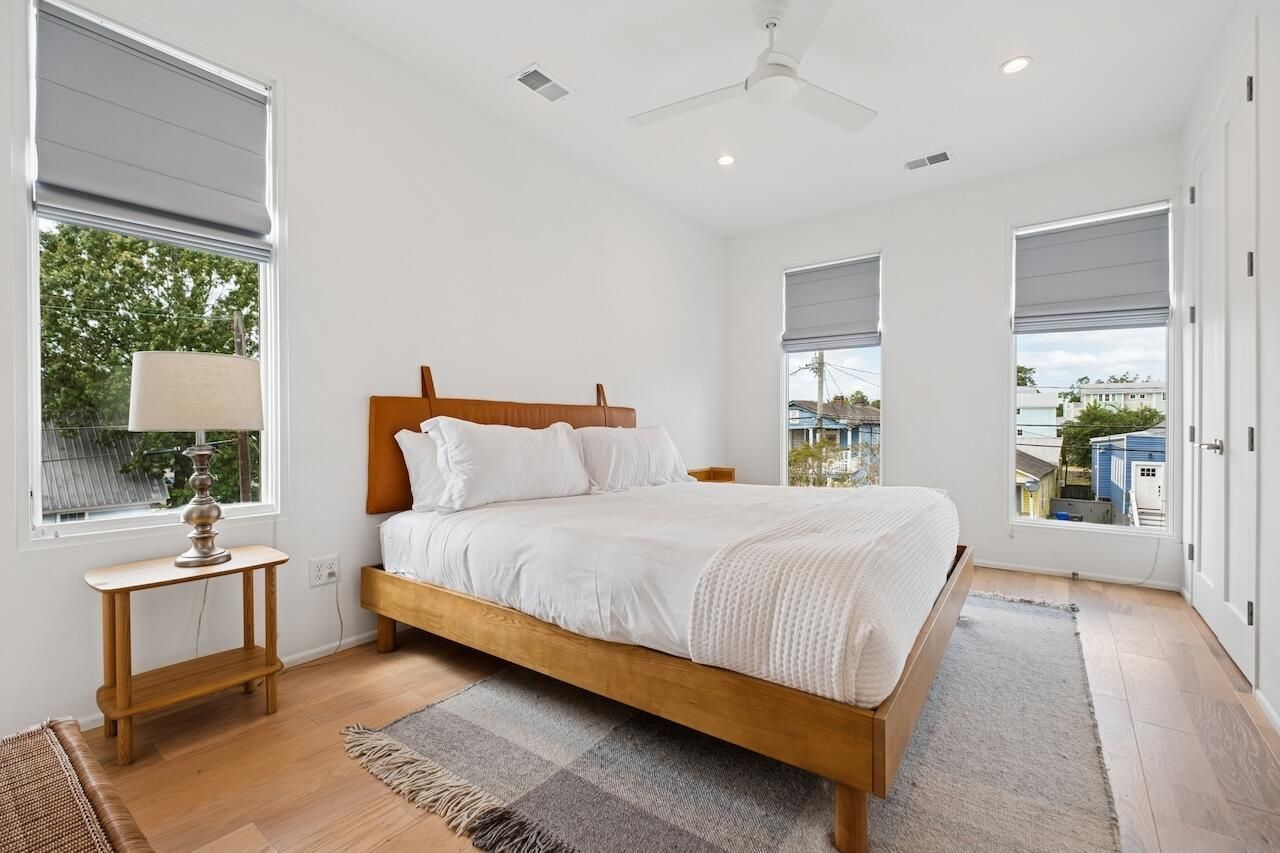 199 Fishburne Street Photo 12