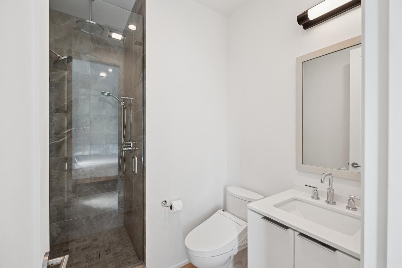 199 Fishburne Street Photo 15