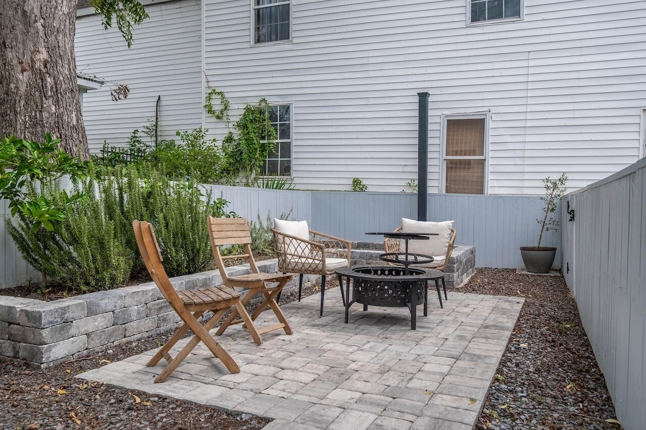 199 Fishburne Street Photo 23