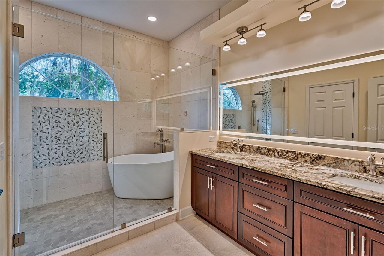 10015 NW 62nd Lane, Gainesville, FL 32653 Photo