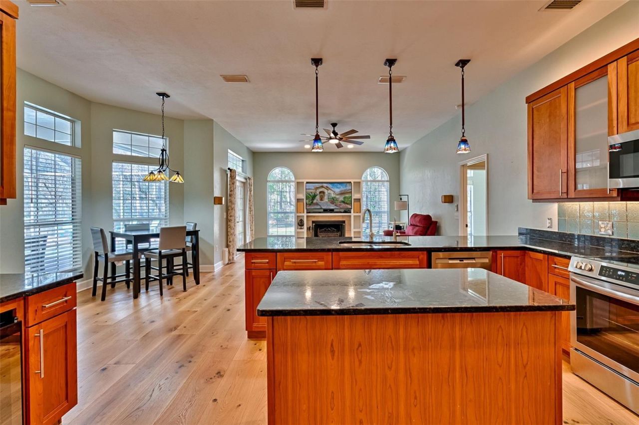 10015 NW 62nd Lane, Gainesville, FL 32653 Photo