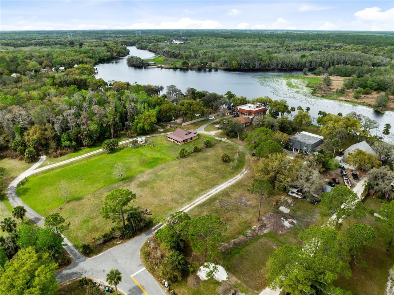 3921 E Osceola Road, Geneva, FL 32732 Photo