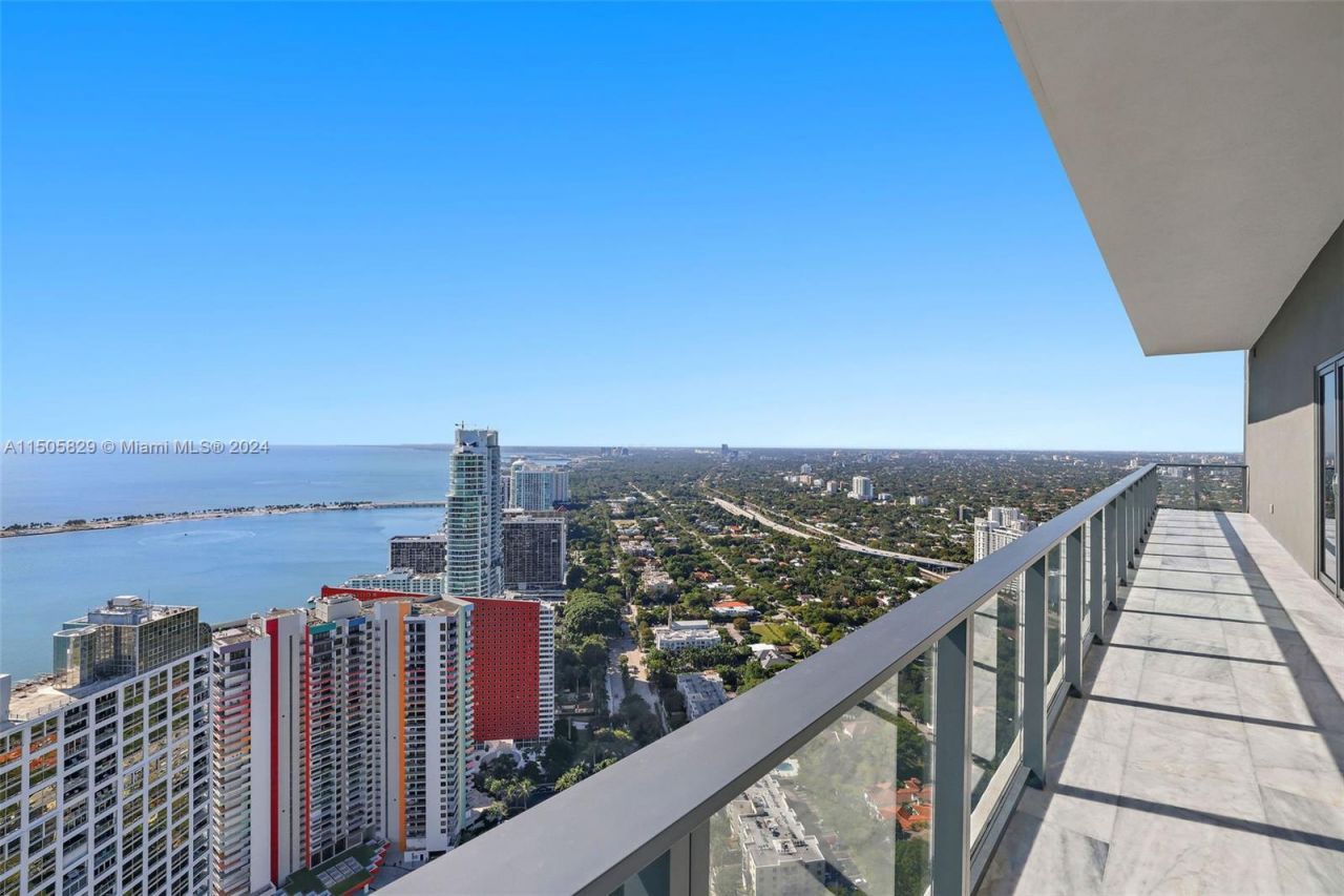 1451 Brickell Ave , Unit 4902, Miami, FL 33131 Photo