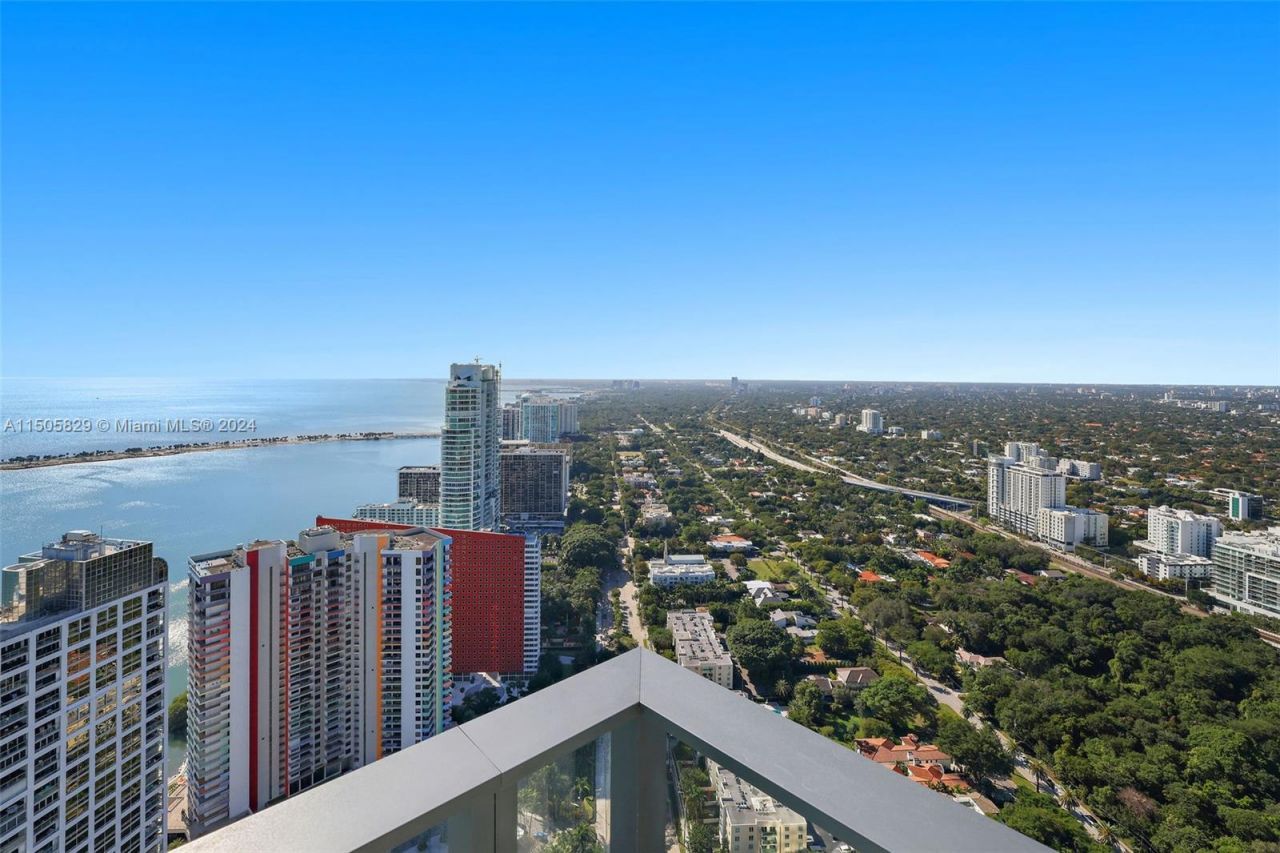 1451 Brickell Ave , Unit 4902, Miami, FL 33131 Photo