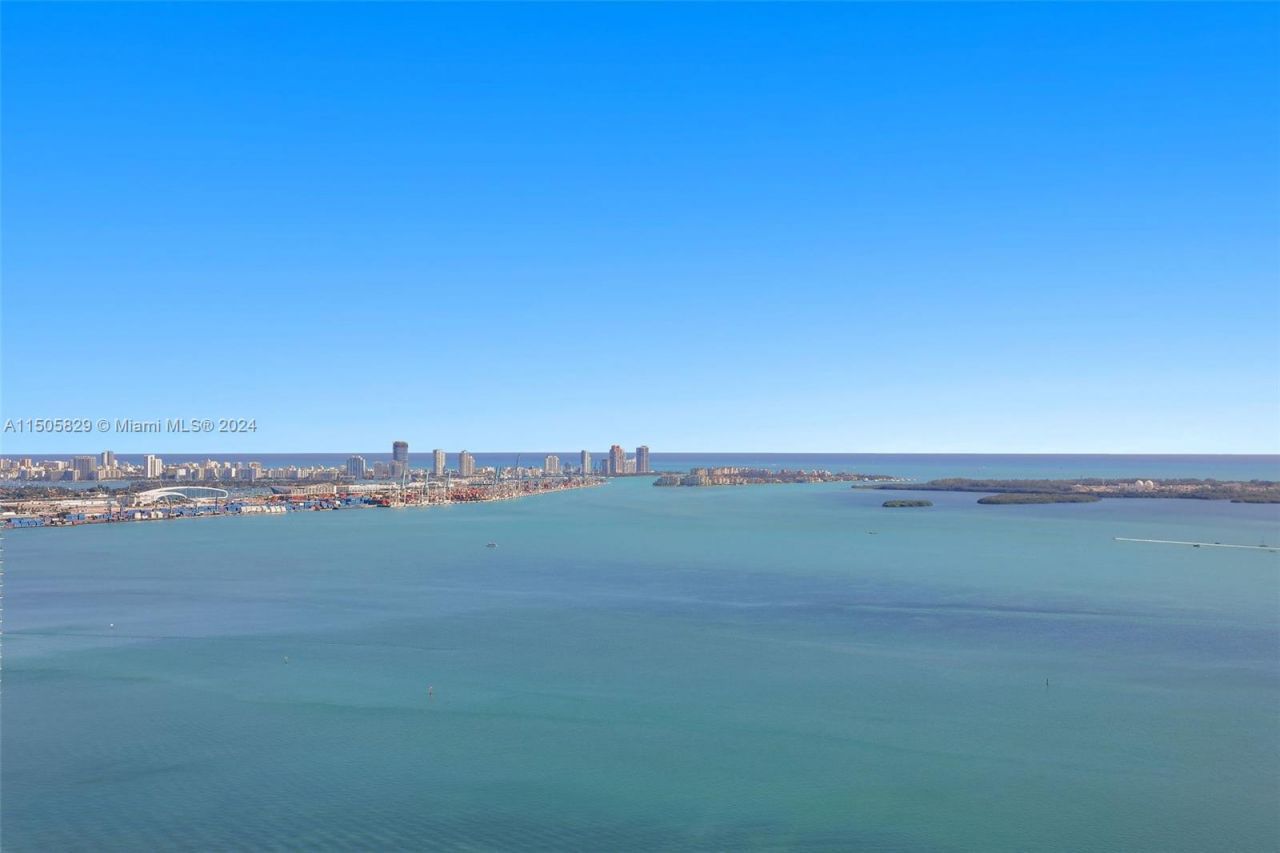 1451 Brickell Ave , Unit 4902, Miami, FL 33131 Photo