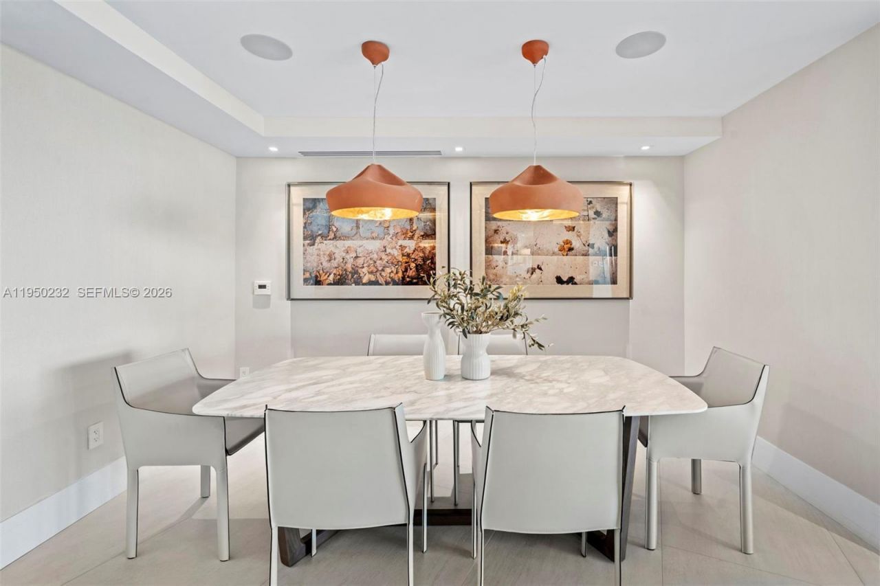 1000 S Pointe Dr, Unit 2802, Miami Beach, FL 33139 Photo